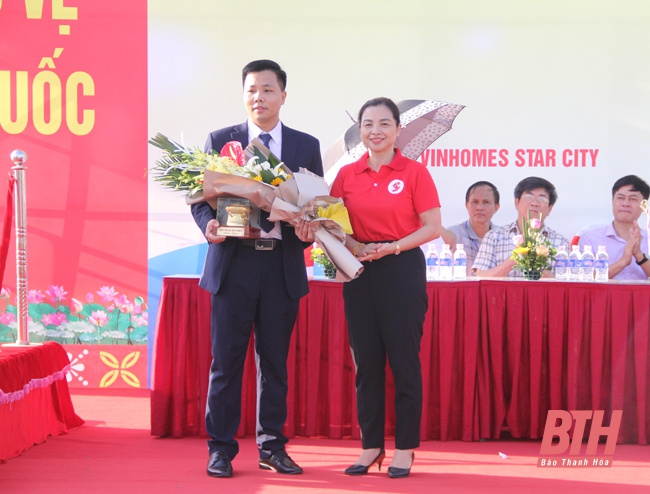 Sôi nổi Giải chạy tiếp sức gia đình, chạy việt dã TP Thanh Hóa – Cúp Vinhomes Star City 2020