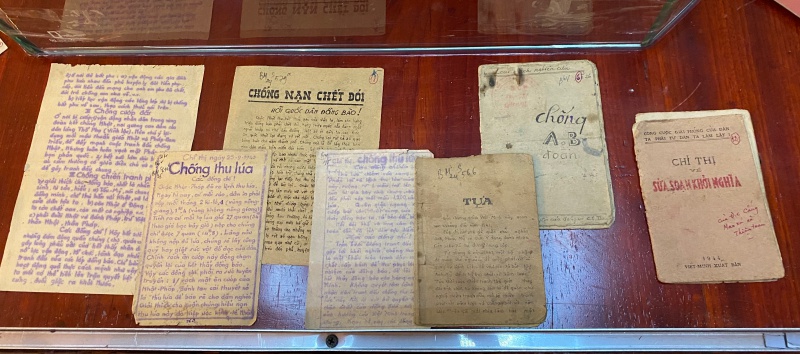 Hơn 600 tư liệu, hình ảnh, hiện vật về Tỉnh ủy Thanh Hóa qua các thời kỳ được trưng bày tại Phòng Truyền thống Tỉnh uỷ Thanh Hoá