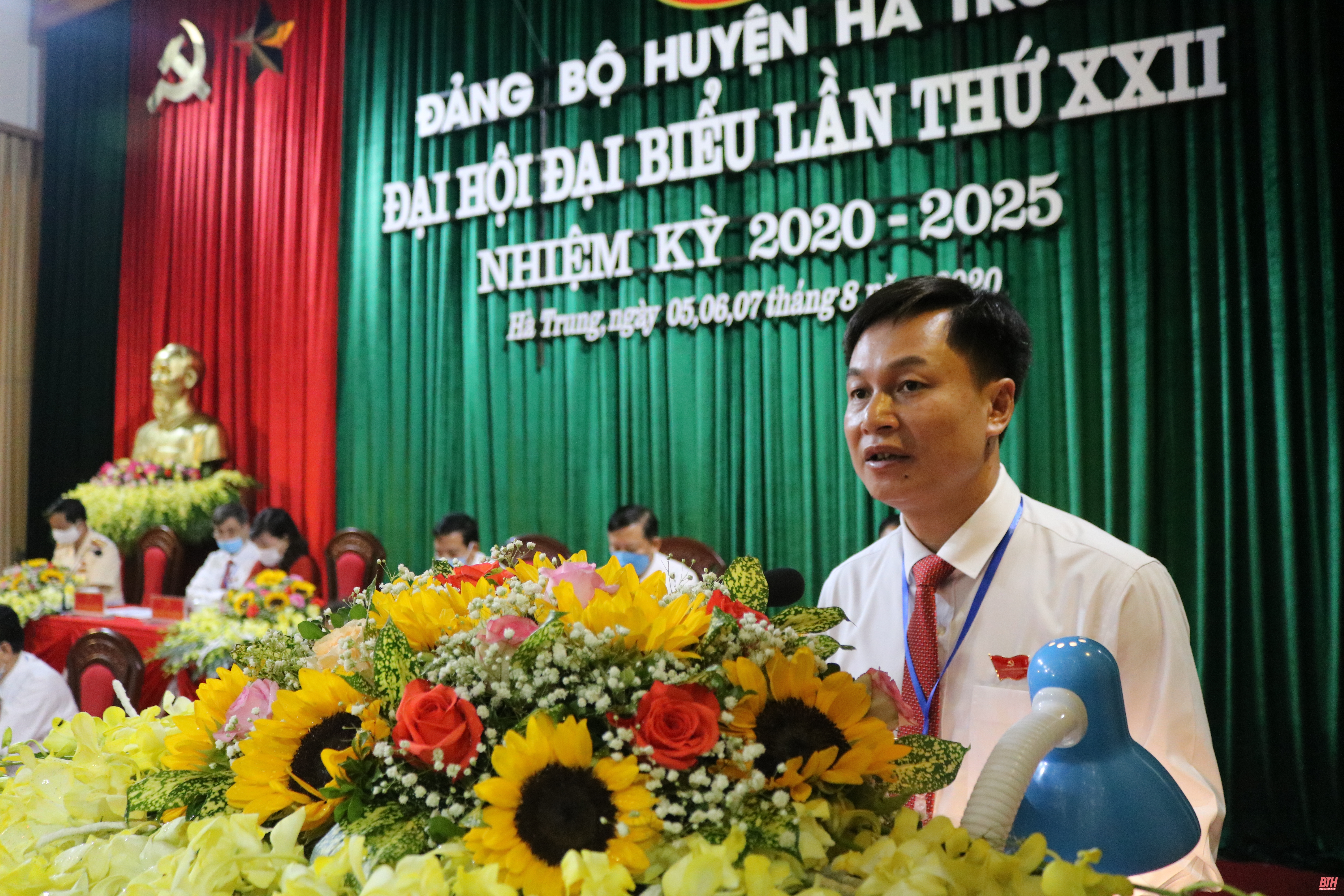 Đại hội đại biểu Đảng bộ huyện Hà Trung lần thứ XXII: Đoàn kết - Kỷ cương - Sáng tạo - Phát triển