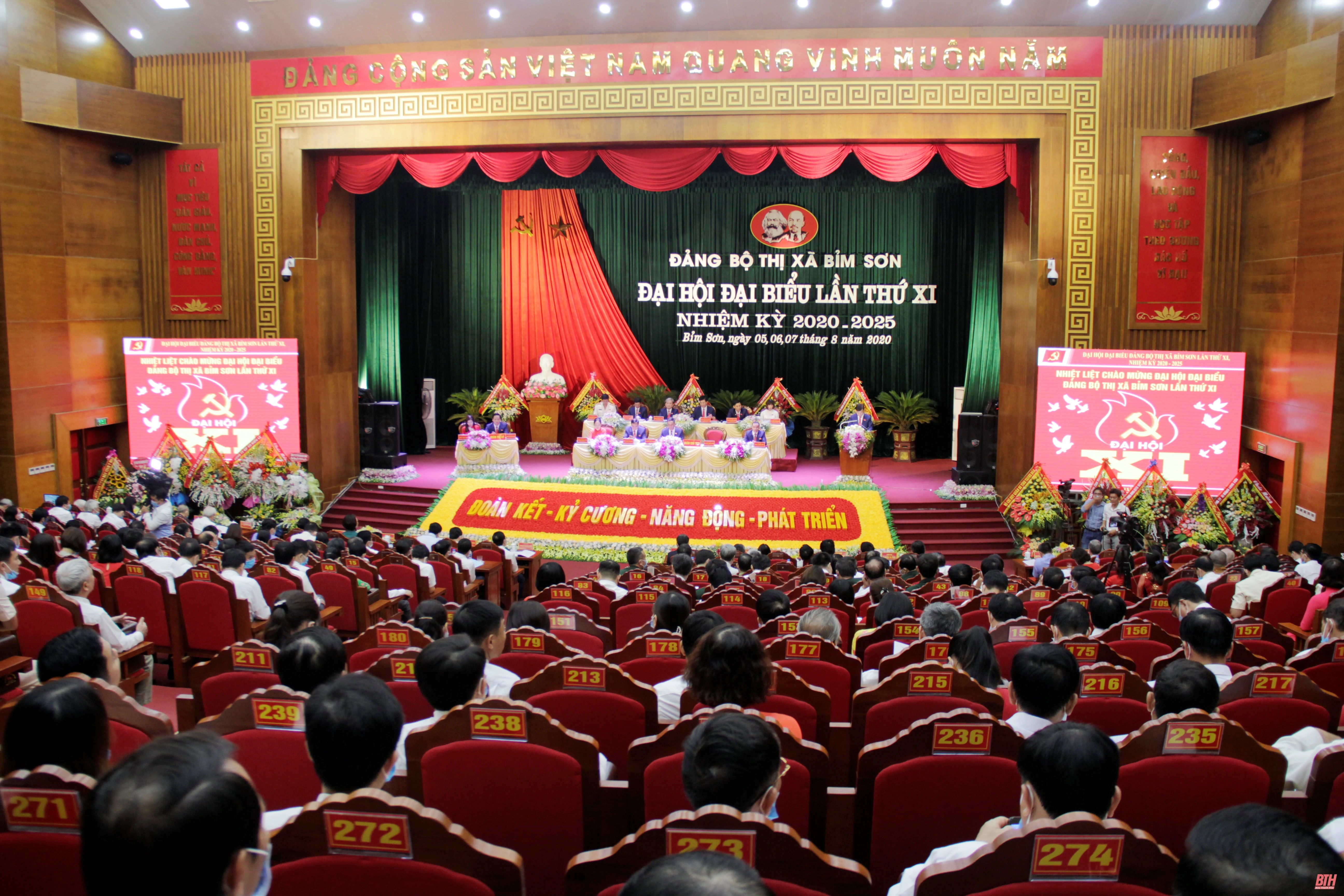 Đại hội Đại biểu Đảng bộ thị xã Bỉm Sơn lần thứ XI: Đoàn kết - Kỷ cương - Năng động - Phát triển