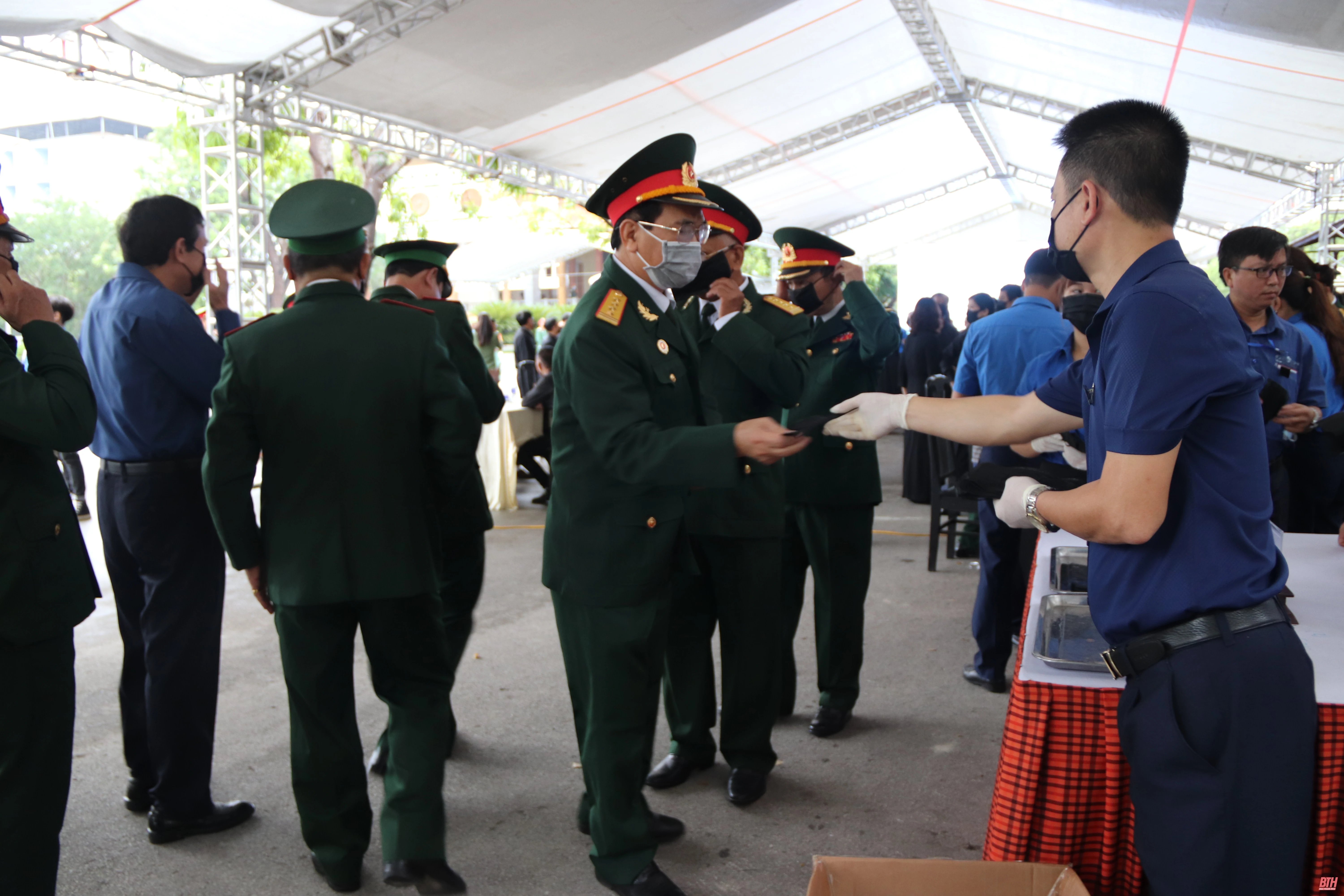 Thành kính tiễn biệt nhà lãnh đạo xuất sắc, trọn đời vì nước, vì dân
