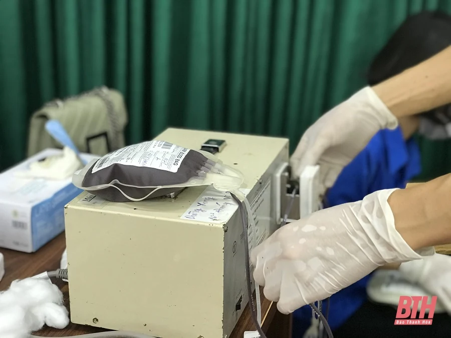 Ngày hội hiến máu tình nguyện ở Bệnh viện Ung bướu Thanh Hóa