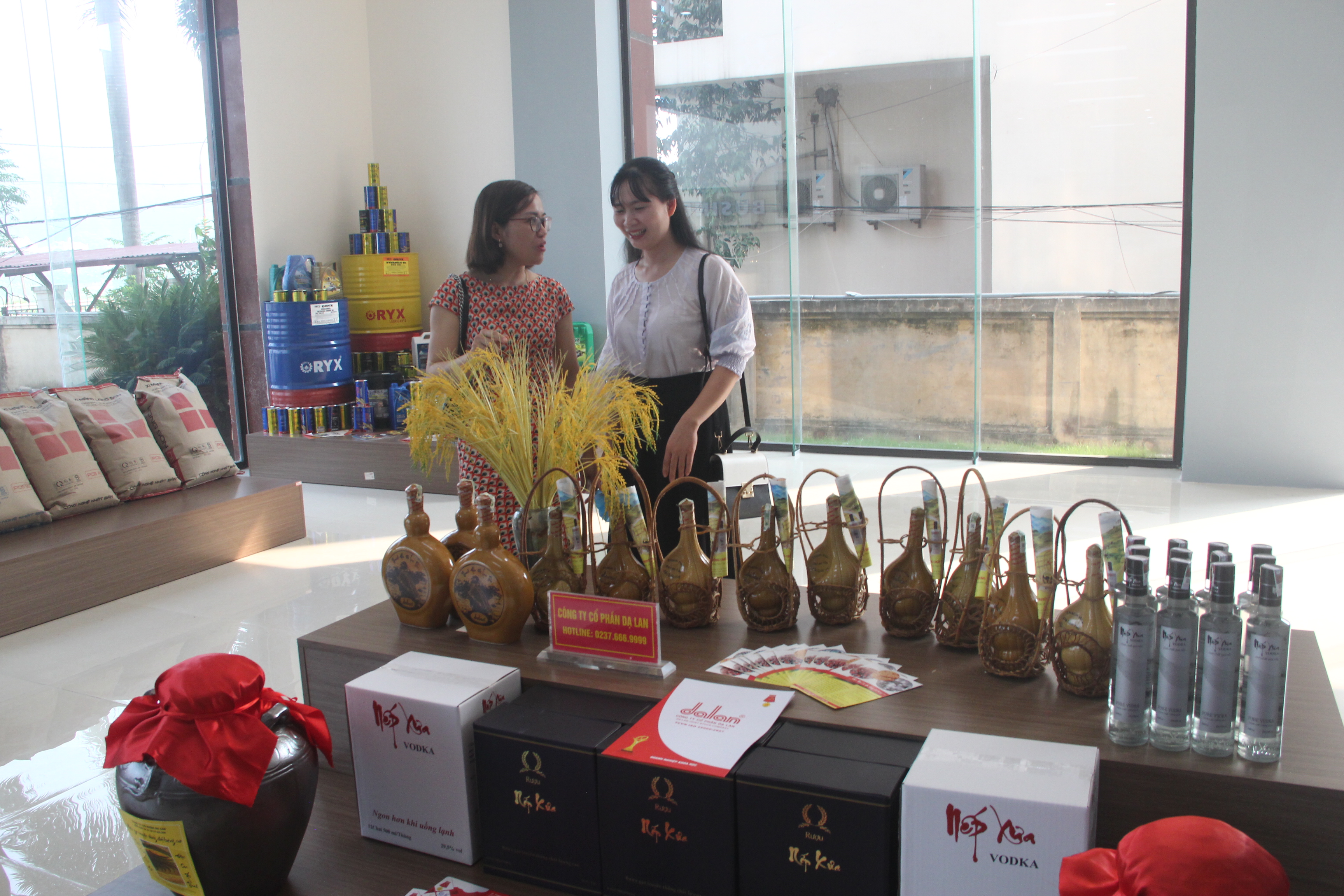 Bố trí lâu dài 4 điểm trưng bày, giới thiệu và bán sản phẩm OCOP tỉnh Thanh Hóa