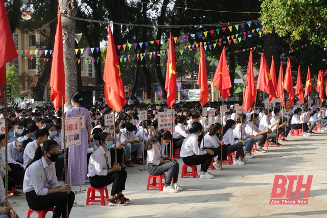 Hơn 21.000 học sinh huyện Vĩnh Lộc bước vào năm học mới