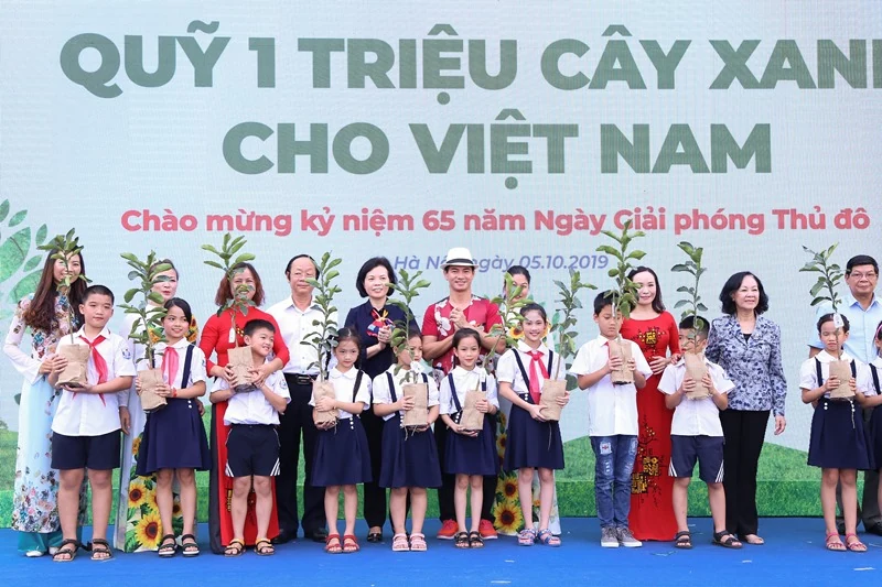 “ Quỹ 1 triệu cây xanh cho Việt Nam”: Lan tỏa tình yêu thiên nhiên, môi trường đến với học sinh