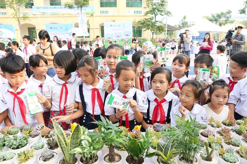 “ Quỹ 1 triệu cây xanh cho Việt Nam”: Lan tỏa tình yêu thiên nhiên, môi trường đến với học sinh