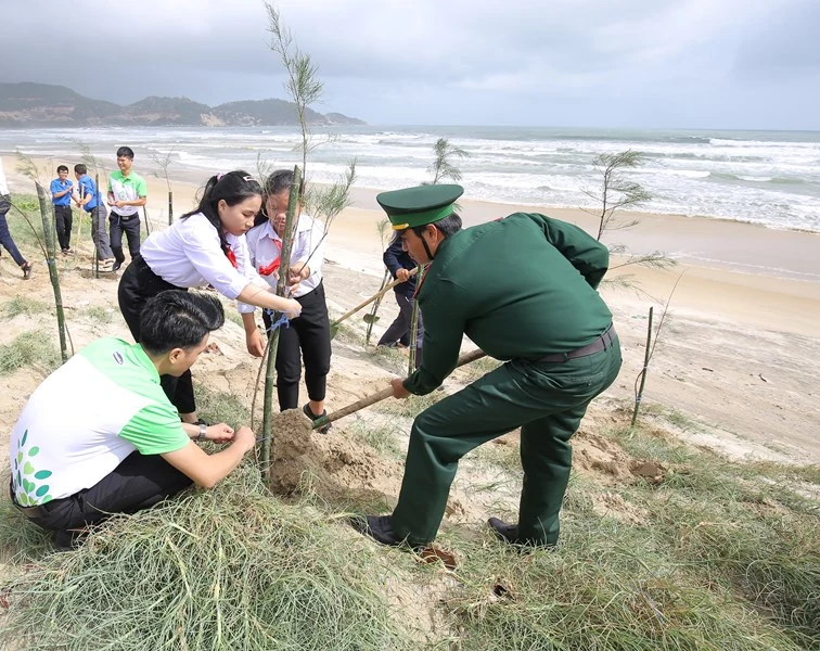 “ Quỹ 1 triệu cây xanh cho Việt Nam”: Lan tỏa tình yêu thiên nhiên, môi trường đến với học sinh