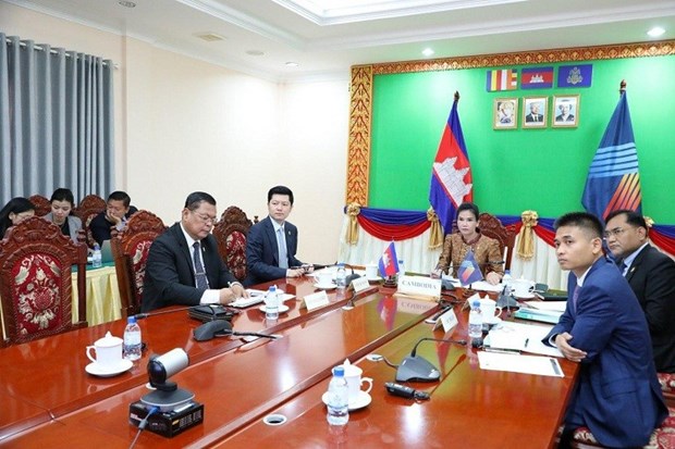 Campuchia kêu gọi thúc đẩy phục hồi kinh tế khu vực trước COVID-19