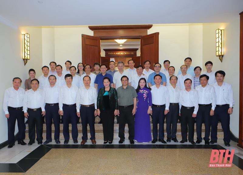 Bộ Chính trị duyệt phương án nhân sự và văn kiện Đại hội Đảng bộ tỉnh Thanh Hóa lần thứ XIX