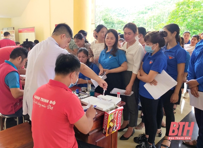 Quan Sơn tổ chức Ngày hội hiến máu tình nguyện và ra mắt CLB “ngân hàng máu sống”
