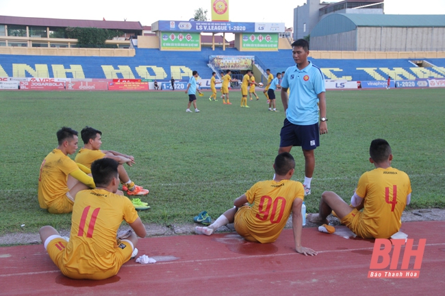 Vòng 12 LS V.League 2020: “Đại chiến” vì mục tiêu top 8