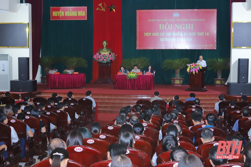 Đại biểu Quốc hội tiếp xúc cử tri huyện Hoằng Hóa