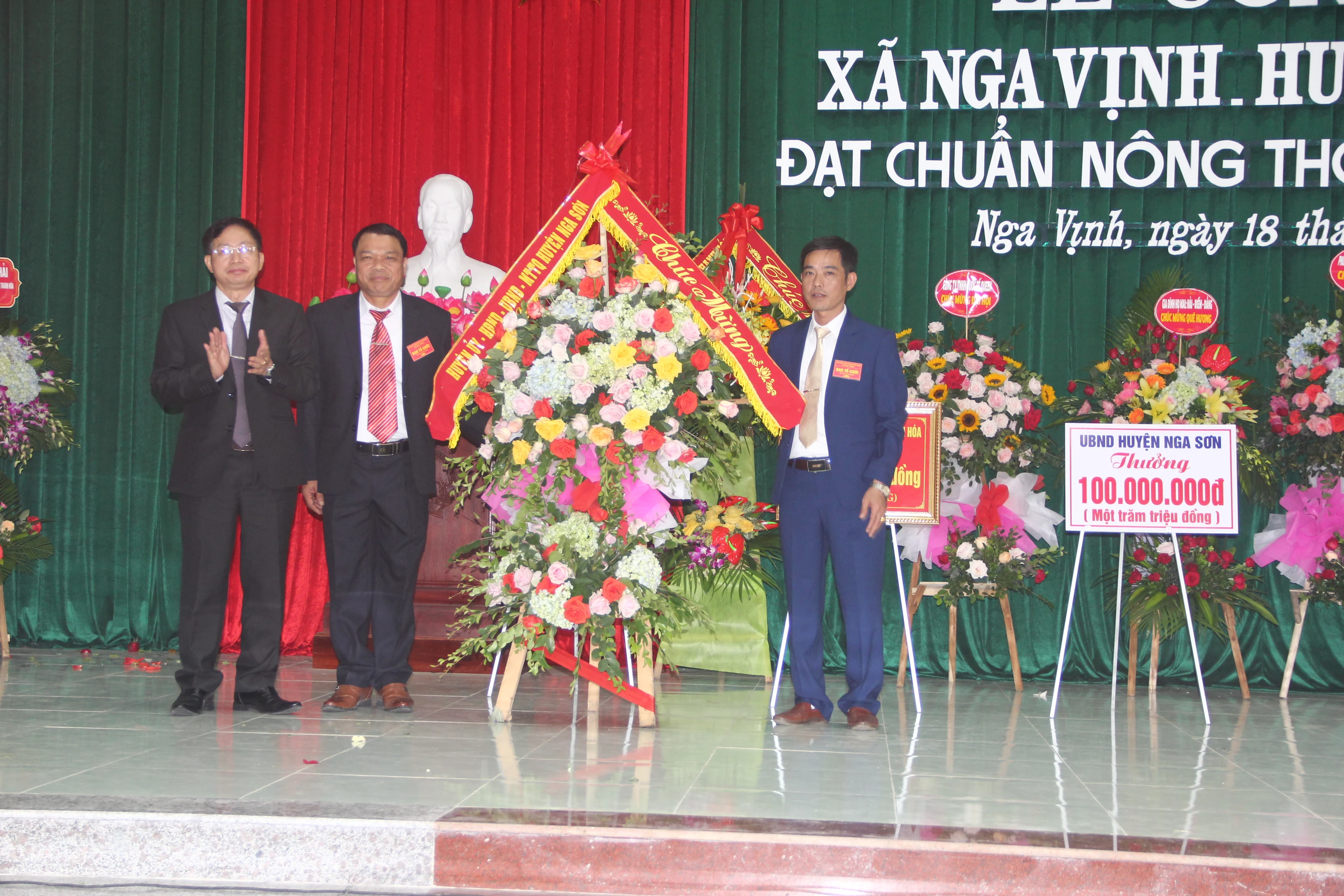 Công bố xã Nga Vịnh đạt chuẩn Nông thôn mới