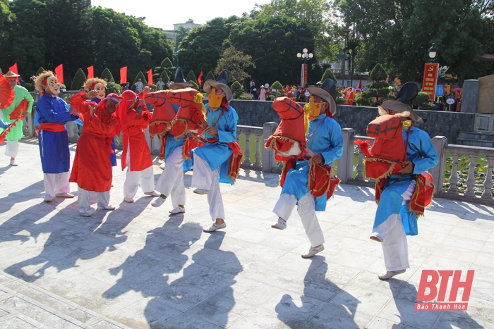 Đặc sắc các tiết mục trình diễn tại Liên hoan văn hóa các dân tộc tỉnh Thanh Hóa lần thứ XVIII