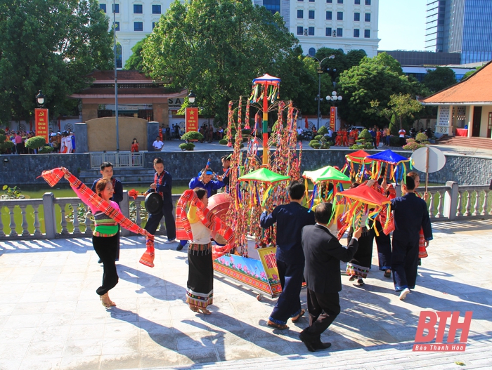 Đặc sắc các tiết mục trình diễn tại Liên hoan văn hóa các dân tộc tỉnh Thanh Hóa lần thứ XVIII