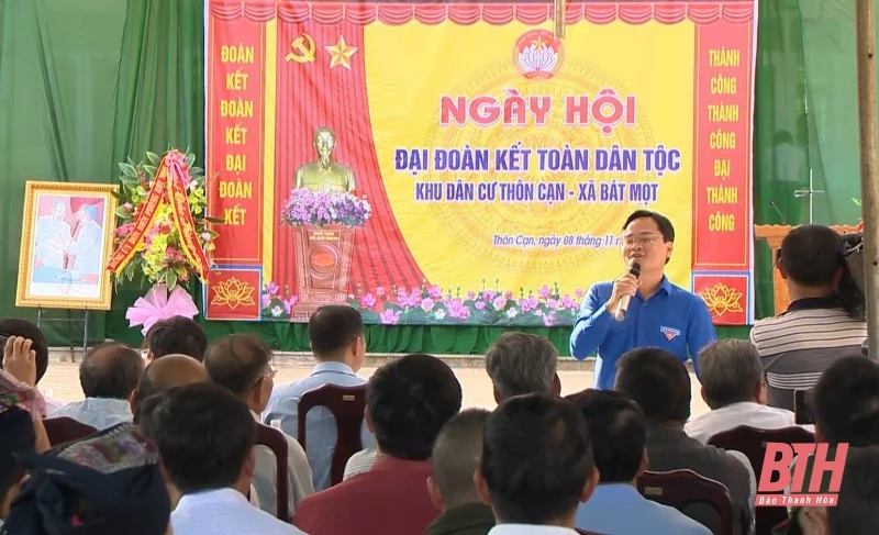 Bí thư Thường trực Trung ương Đoàn, Nguyễn Anh Tuấn, dự Ngày hội Đại đoàn kết toàn dân tại xã Bát Mọt (Thường Xuân)
