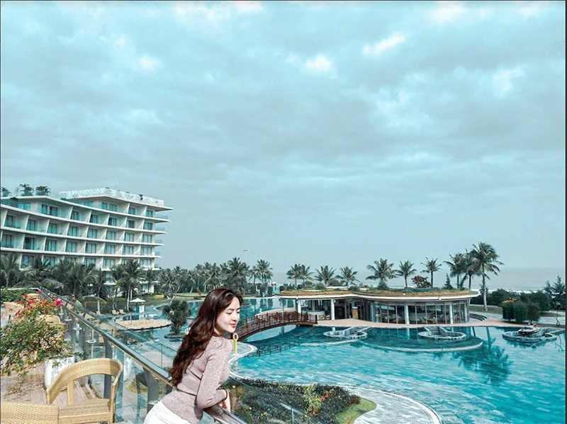 Check-in sang chảnh tại những bể bơi độc đáo nhất Việt Nam