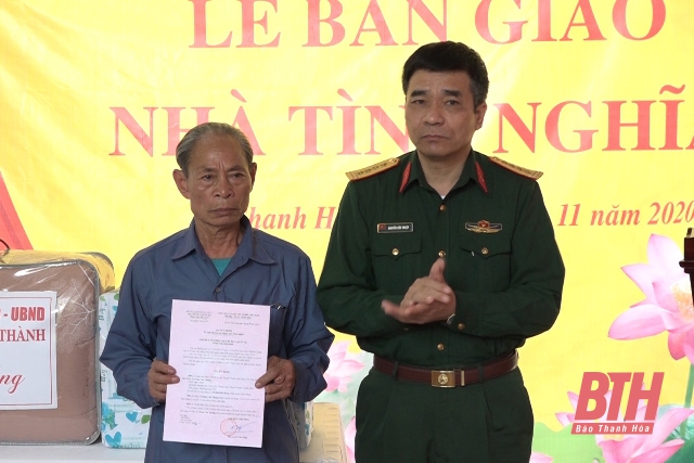 Bộ CHQS tỉnh Thanh Hóa bàn giao Nhà tình nghĩa tại huyện Thạch Thành