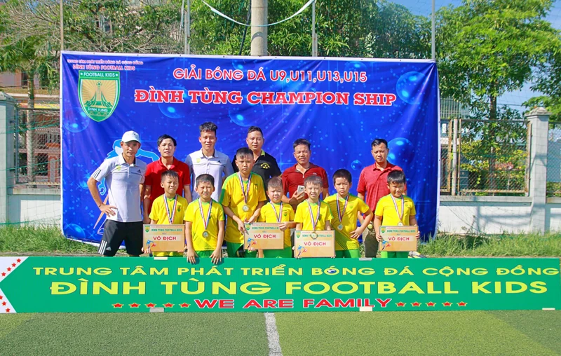 “Sóc nhỏ” Đình Tùng chia tay đội bóng Thanh Hóa