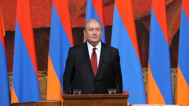 Tổng thống Armenia kêu gọi bầu cử Quốc hội sớm