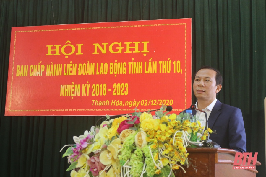 Đồng chí Võ Mạnh Sơn được bầu giữ chức Chủ tịch Liên đoàn Lao động tỉnh Thanh Hóa