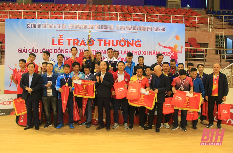 CLB Đoàn Kết nhất toàn đoàn tại giải cầu lông đồng đội tỉnh Thanh Hóa - Cúp Thành Công 2020