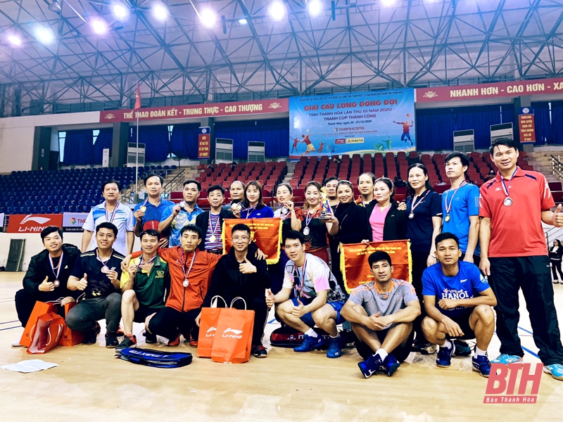 CLB Đoàn Kết nhất toàn đoàn tại giải cầu lông đồng đội tỉnh Thanh Hóa - Cúp Thành Công 2020