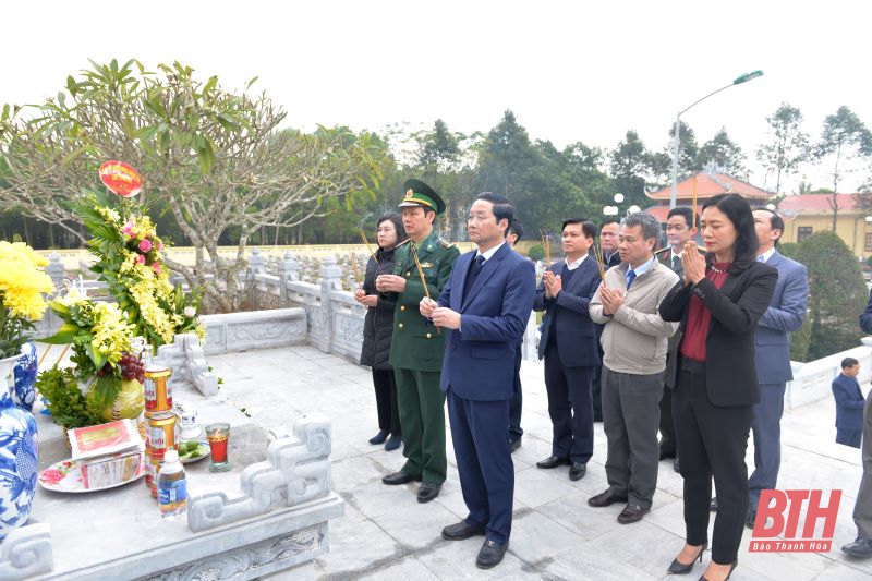 Chủ tịch UBND tỉnh Đỗ Minh Tuấn thăm, chúc tết Nhân dân, cán bộ, chiến sỹ và công nhân lao động trên địa bàn thị xã Nghi Sơn