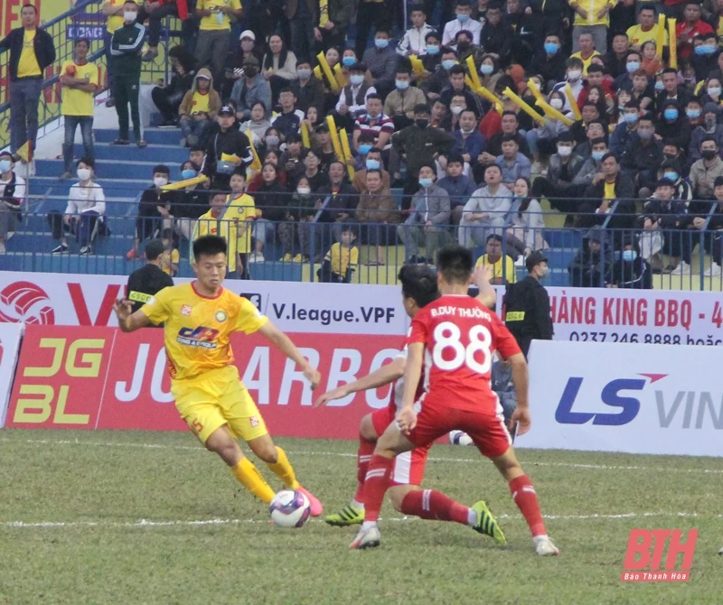Vòng 2 LS V.League 2021: Đông Á Thanh Hóa và Viettel cầm chân nhau