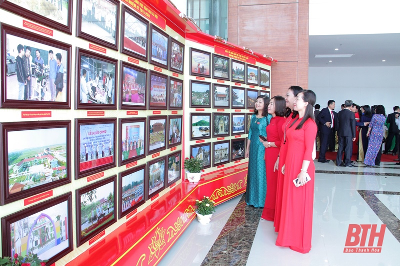 Rực rỡ sắc màu áo dài hưởng ứng “Tuần lễ Áo dài Việt Nam” năm 2021