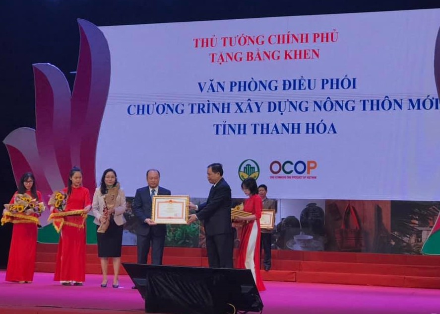 Văn phòng Điều phối Chương trình Xây dựng Nông thôn mới Thanh Hóa được Thủ tướng Chính phủ tặng Bằng khen