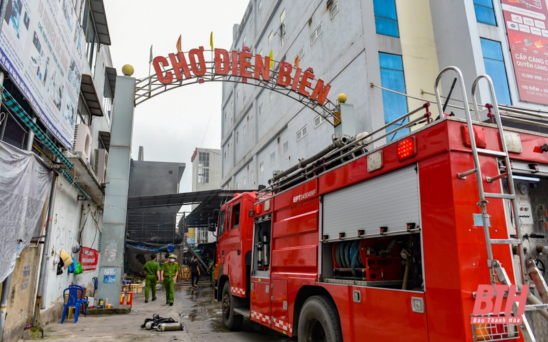 TP Thanh Hóa: Khống chế thành công đám cháy tại kho của nhà hàng Sao Mai