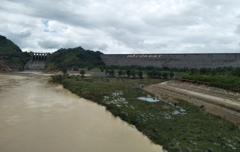 Mưa lớn bất thường khiến hơn nửa số hồ chứa trên địa bàn Thanh Hoá đã đầy nước