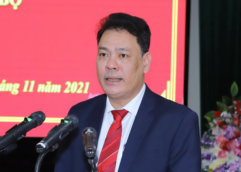 Công bố Bí thư Huyện ủy Thạch Thành và giao nhiệm vụ phụ trách Đảng bộ huyện Quan Sơn