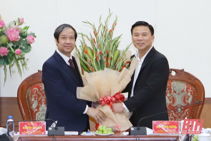 Bộ trưởng Bộ GD&ĐT Nguyễn Kim Sơn làm việc với tỉnh Thanh Hóa về phát triển GDĐT và dạy học trực tiếp đảm bảo phòng, chống dịch COVID -19