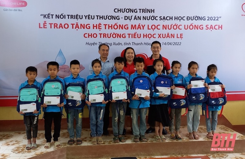 Dai-ichi Life Việt Nam triển khai chương trình “Kết nối triệu yêu thương - Dự án nước sạch học đường 2022” tại tỉnh Thanh Hóa