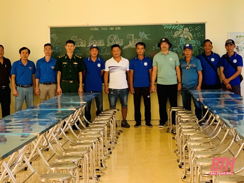 Đoàn Báo Thanh Hóa tổ chức chương trình thiện nguyện “Cùng học sinh vùng cao tới trường” tại Mường Lát