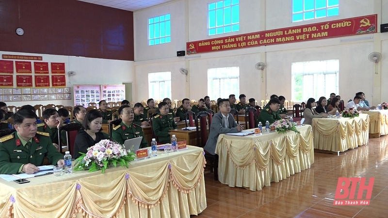 Khai giảng lớp bồi dưỡng tiếng, chữ viết dân tộc Mông năm 2022 cho cán bộ, chiến sĩ, nhân viên Đoàn Kinh tế - Quốc phòng