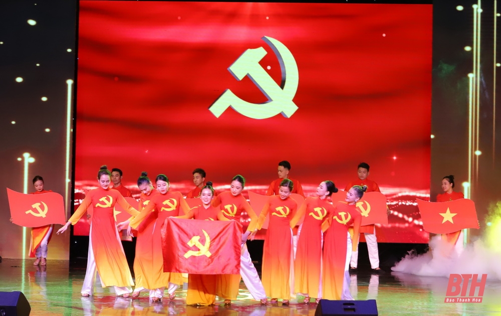 Chương trình nghệ thuật “Niềm tin dâng Đảng” kỷ niệm 93 năm ngày thành lập Đảng Cộng sản Việt Nam