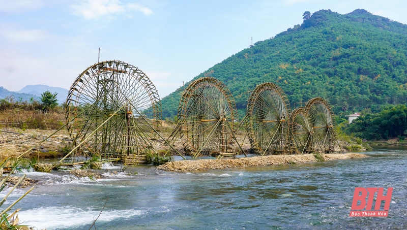 Những “cỗ máy thủy lợi” khổng lồ ở vùng cao xứ Thanh