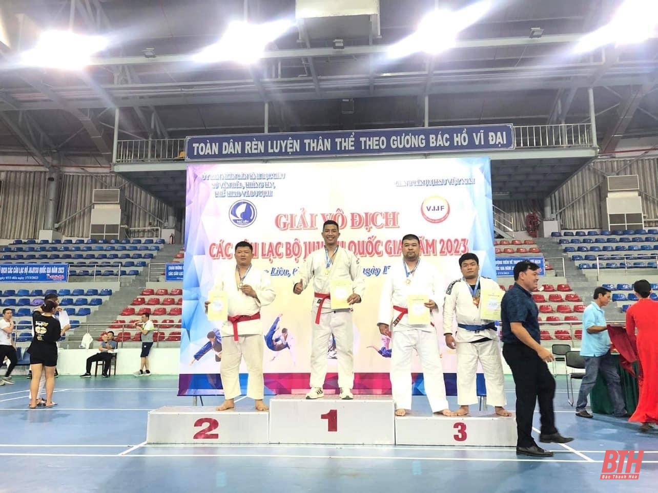 Jujitsu Thanh Hoá khởi đầu năm 2023 ấn tượng với giải vô địch các CLB quốc gia
