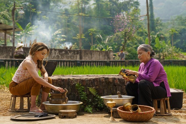 Netflix làm phim điện ảnh về hành trình khám phá Việt Nam xinh đẹp