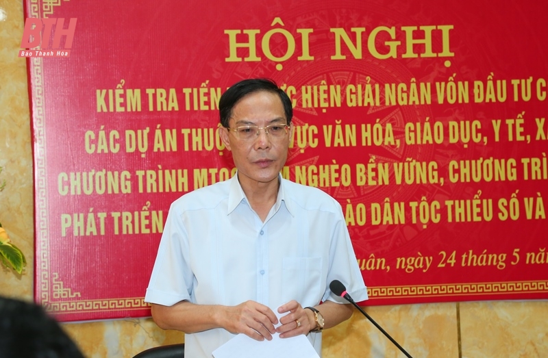 Phó Chủ tịch UBND tỉnh Đầu Thanh Tùng kiểm tra tiến độ thực hiện giải ngân vốn đầu tư công các dự án thuộc lĩnh vực văn hóa, y tế, xã hội