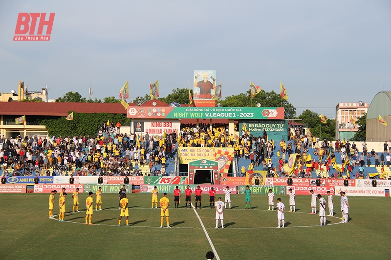 Thất bại trận thứ 2 trên sân nhà, Đông Á Thanh Hóa kết thúc giai đoạn 1 với vị trí thứ 2