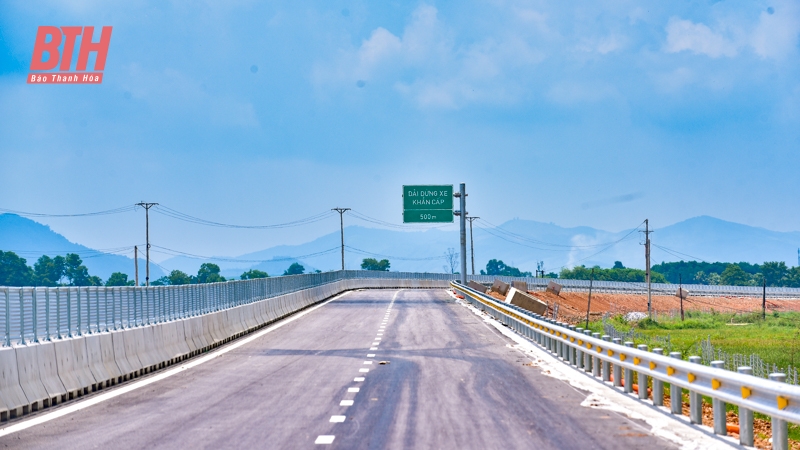 Cận cảnh cao tốc QL45 - Nghi Sơn trước ngày thông xe