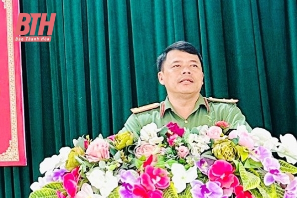 Cập nhật thông tin tình hình tôn giáo cho cán bộ huyện Mường Lát