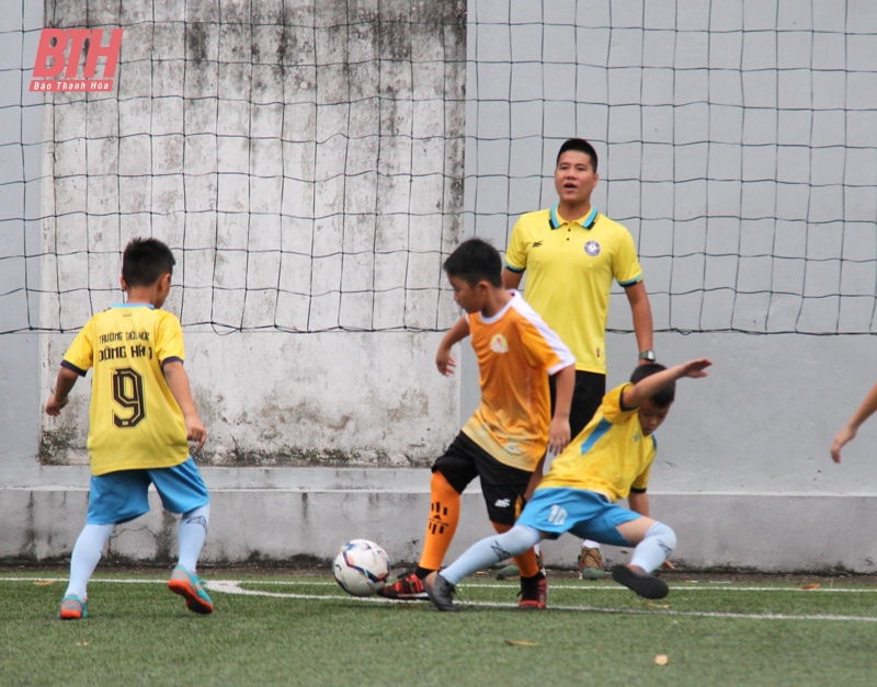 Đội Trường Tiểu học Điện Biên 2 vô địch Giải Bóng đá Nhi đồng TP Thanh Hóa lần thứ XVIII, năm 2023 - Cúp FLB