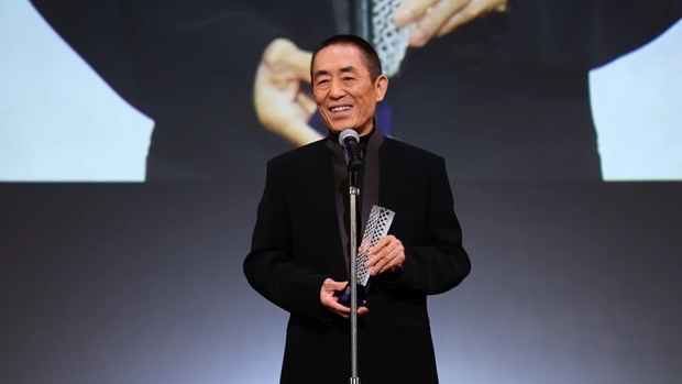 Trương Nghệ Mưu nhận giải Thành tựu trọn đời tại LHP Tokyo 2023