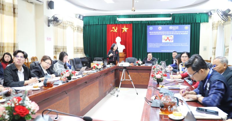 Đoàn chuyên gia Trung tâm Quốc gia về HIV/AIDS và CHAS, Bộ Y tế Lào trao đổi kinh nghiệm công tác phòng, chống HIV tại Thanh Hóa