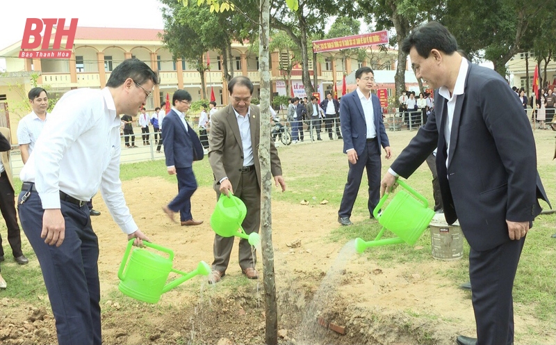 Quảng Xương phát động tết trồng cây xuân Giáp Thìn 2024